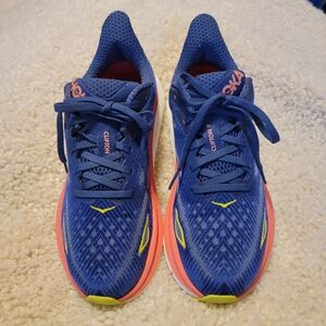 Hoka Clifton Running Shoe Size 7.5